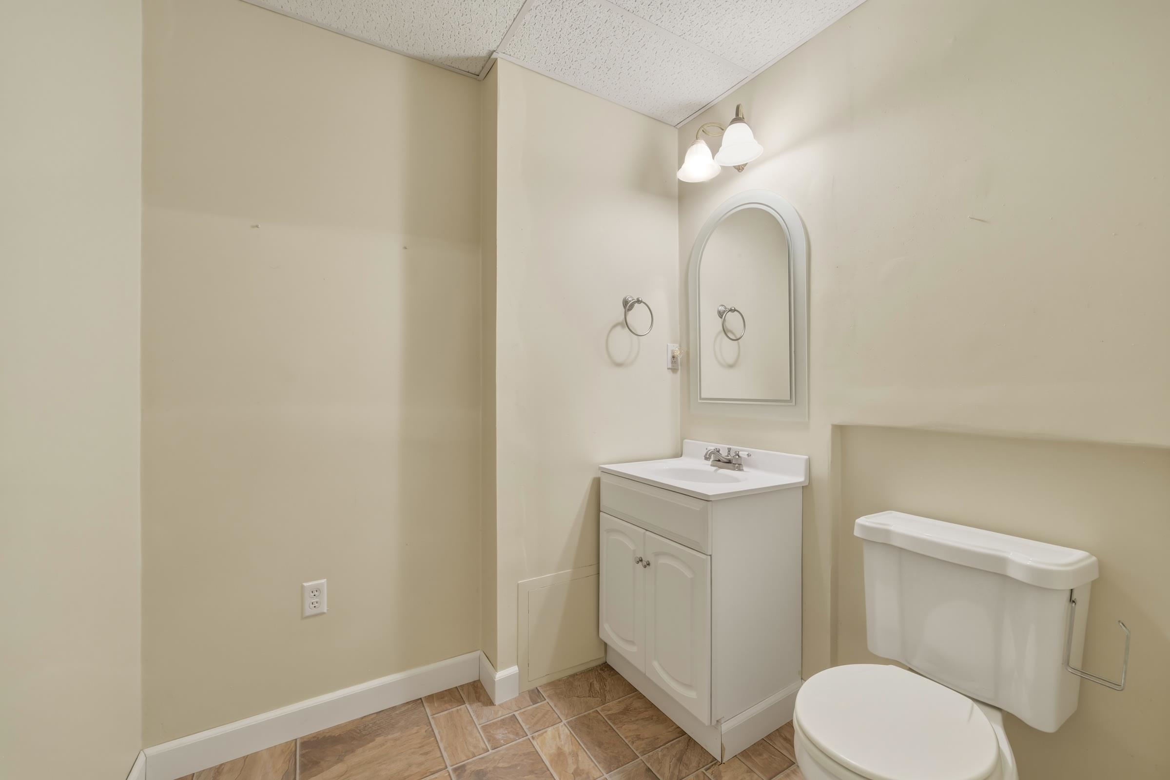 515 HOLLINGSWORTH RD, WOODSTOCK, Virginia 22664, 3 Bedrooms Bedrooms, ,2 BathroomsBathrooms,Residential,515 HOLLINGSWORTH RD,675812 MLS # 675812