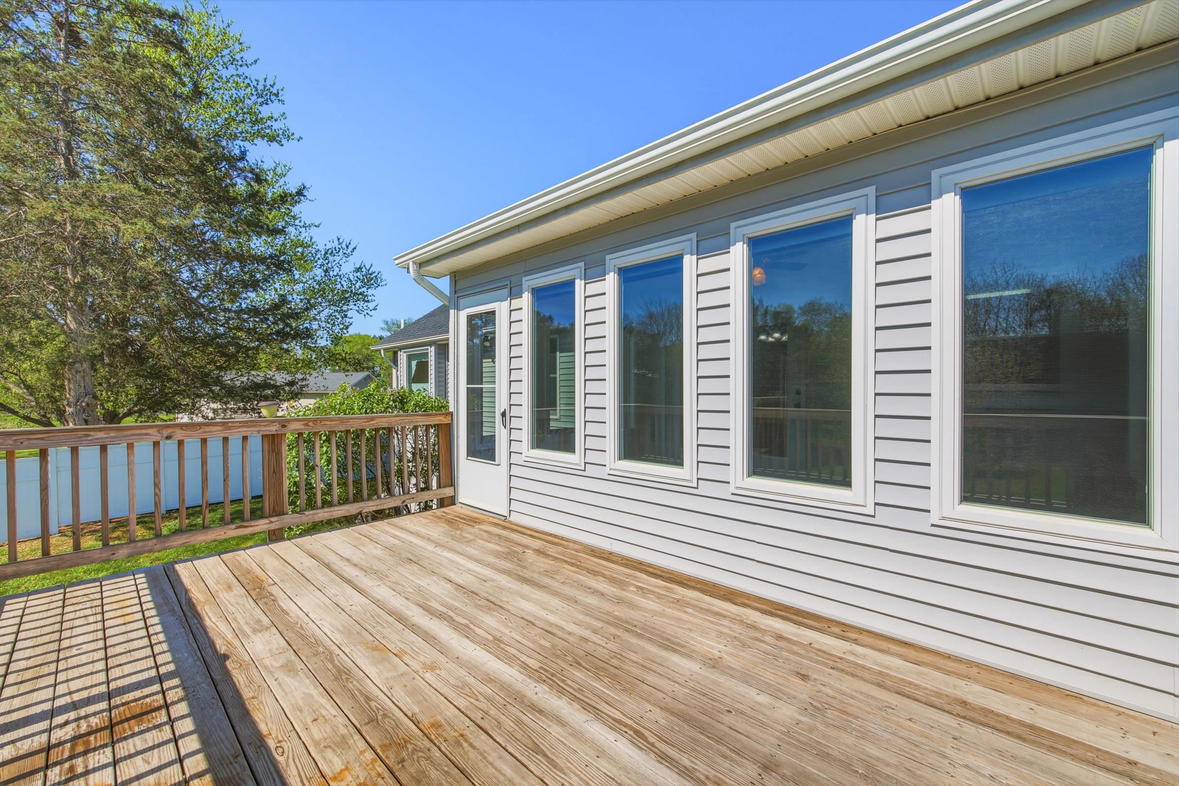 515 HOLLINGSWORTH RD, WOODSTOCK, Virginia 22664, 3 Bedrooms Bedrooms, ,2 BathroomsBathrooms,Residential,515 HOLLINGSWORTH RD,675812 MLS # 675812