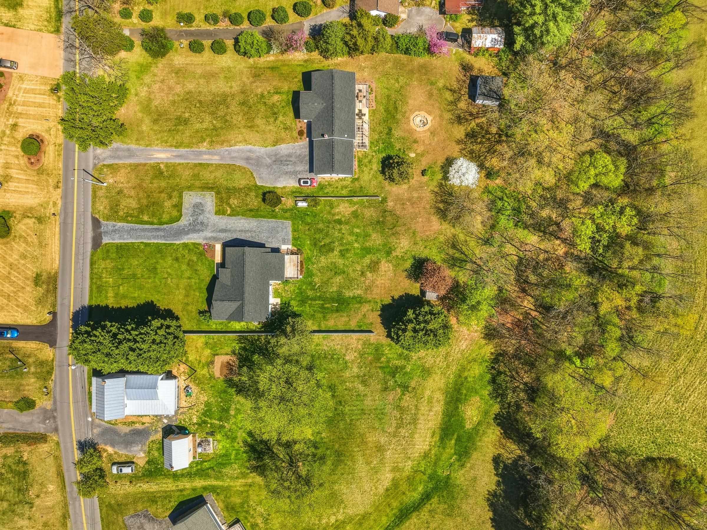 515 HOLLINGSWORTH RD, WOODSTOCK, Virginia 22664, 3 Bedrooms Bedrooms, ,2 BathroomsBathrooms,Residential,515 HOLLINGSWORTH RD,675812 MLS # 675812