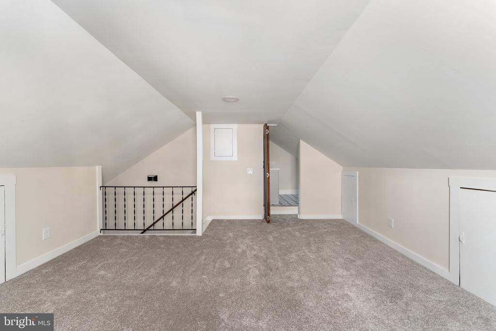 2367 N LAKESHORE DR, LOUISA, Virginia 23093, 3 Bedrooms Bedrooms, ,2 BathroomsBathrooms,Residential,2367 N LAKESHORE DR,VALA2009218 MLS # VALA2009218