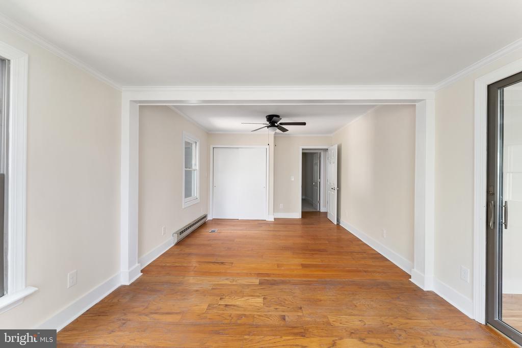 2367 N LAKESHORE DR, LOUISA, Virginia 23093, 3 Bedrooms Bedrooms, ,2 BathroomsBathrooms,Residential,2367 N LAKESHORE DR,VALA2009218 MLS # VALA2009218