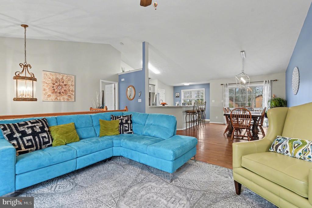 100 NUGGET DR, LOCUST GROVE, Virginia 22508, 5 Bedrooms Bedrooms, ,3 BathroomsBathrooms,Residential,100 NUGGET DR,VAOR2013596 MLS # VAOR2013596