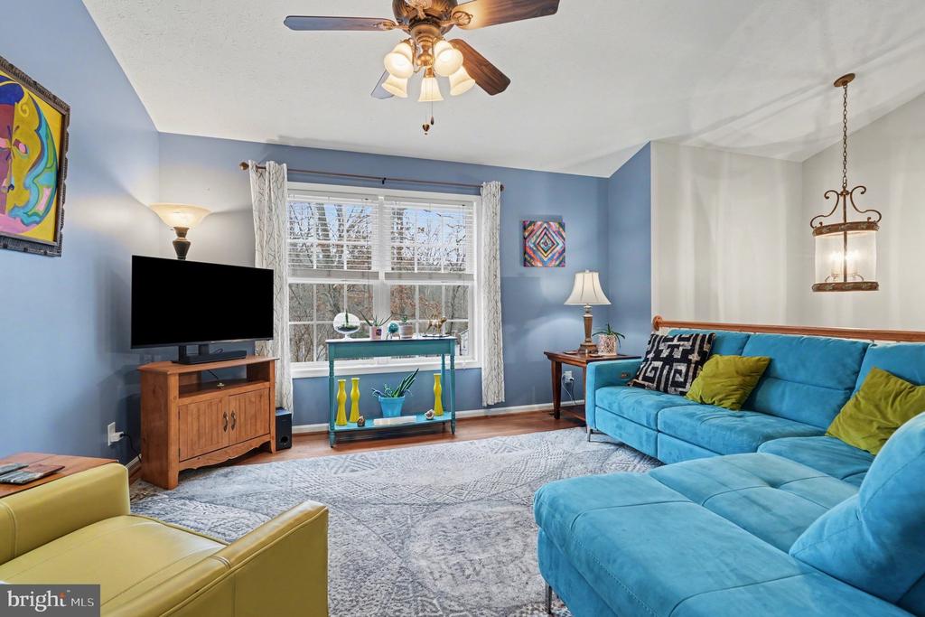 100 NUGGET DR, LOCUST GROVE, Virginia 22508, 5 Bedrooms Bedrooms, ,3 BathroomsBathrooms,Residential,100 NUGGET DR,VAOR2013596 MLS # VAOR2013596