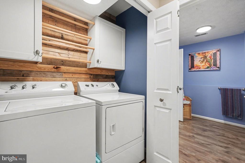 100 NUGGET DR, LOCUST GROVE, Virginia 22508, 5 Bedrooms Bedrooms, ,3 BathroomsBathrooms,Residential,100 NUGGET DR,VAOR2013596 MLS # VAOR2013596