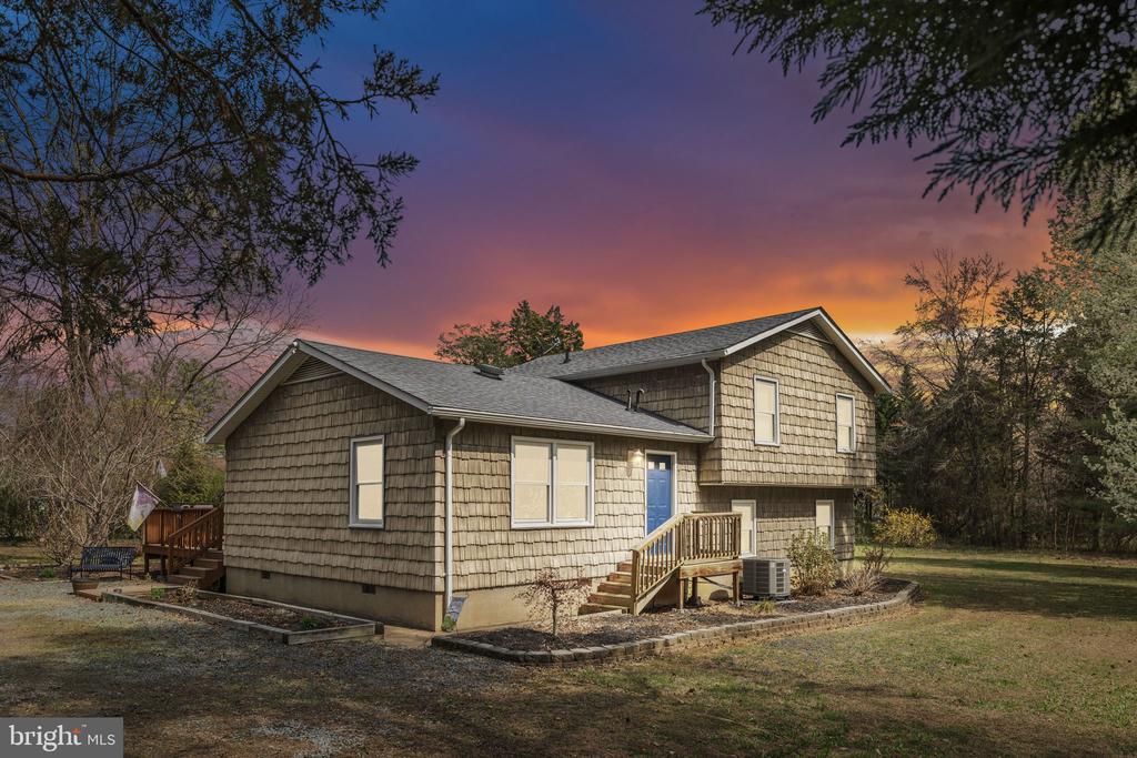 11464 WINSLOW DR, ORANGE, Virginia 22960, 3 Bedrooms Bedrooms, ,2 BathroomsBathrooms,Residential,11464 WINSLOW DR,VAOR2013690 MLS # VAOR2013690