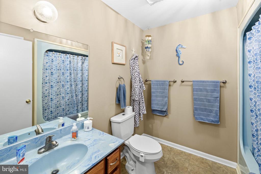 11464 WINSLOW DR, ORANGE, Virginia 22960, 3 Bedrooms Bedrooms, ,2 BathroomsBathrooms,Residential,11464 WINSLOW DR,VAOR2013690 MLS # VAOR2013690