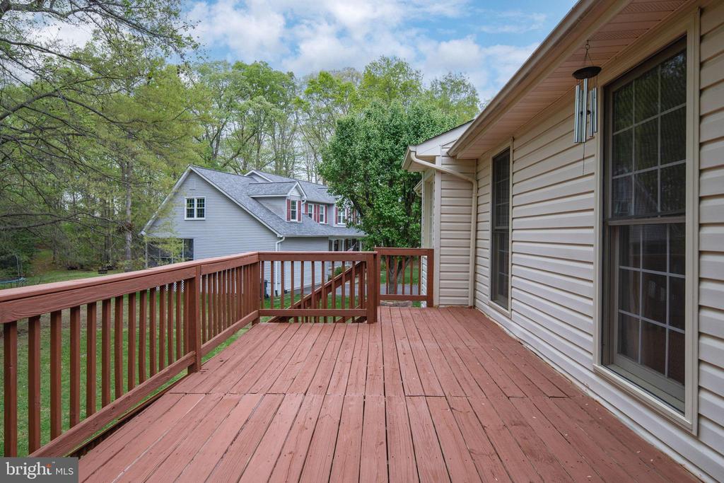 9805 KENMORE CT, FREDERICKSBURG, Virginia 22408, 4 Bedrooms Bedrooms, ,3 BathroomsBathrooms,Residential,9805 KENMORE CT,VASP2040450 MLS # VASP2040450