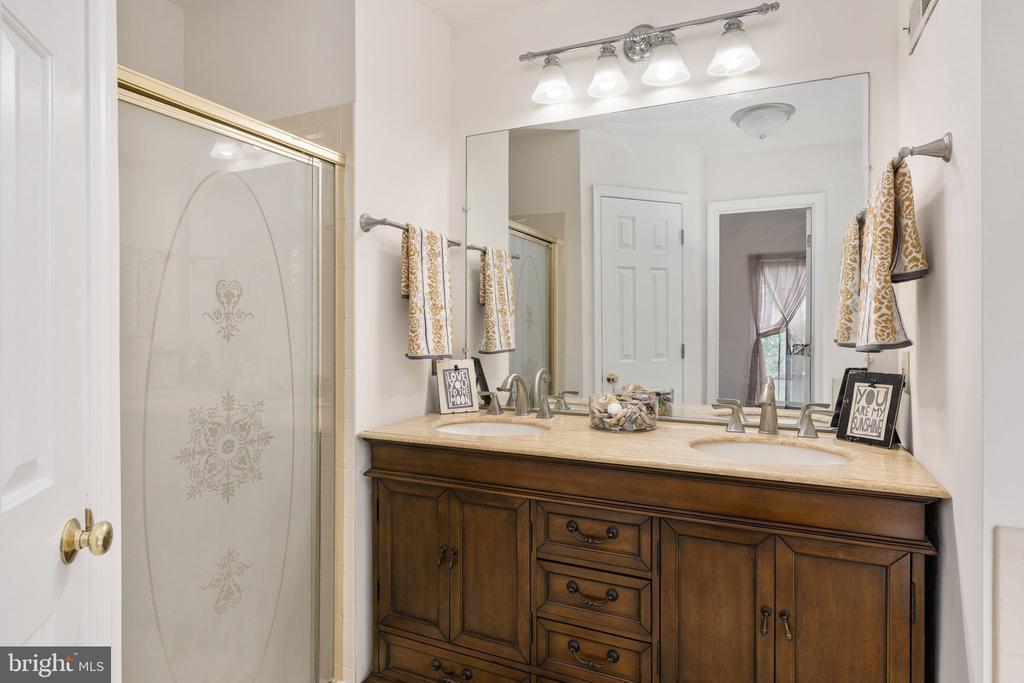 9805 KENMORE CT, FREDERICKSBURG, Virginia 22408, 4 Bedrooms Bedrooms, ,3 BathroomsBathrooms,Residential,9805 KENMORE CT,VASP2040450 MLS # VASP2040450