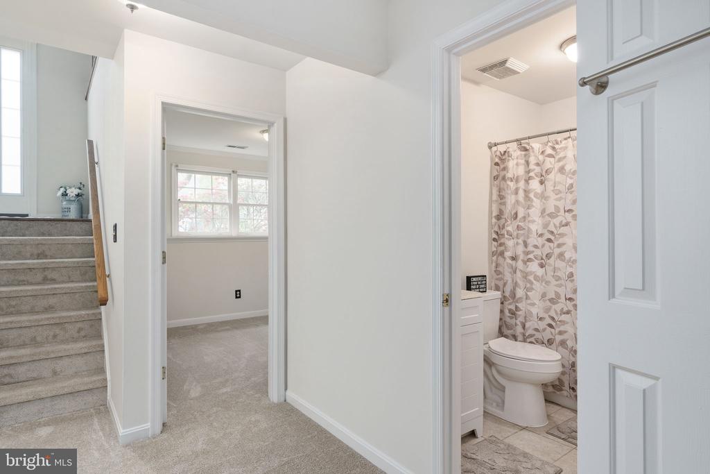 9805 KENMORE CT, FREDERICKSBURG, Virginia 22408, 4 Bedrooms Bedrooms, ,3 BathroomsBathrooms,Residential,9805 KENMORE CT,VASP2040450 MLS # VASP2040450