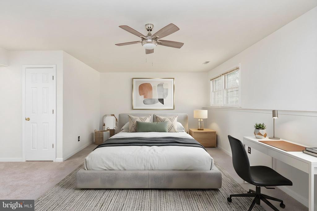 9805 KENMORE CT, FREDERICKSBURG, Virginia 22408, 4 Bedrooms Bedrooms, ,3 BathroomsBathrooms,Residential,9805 KENMORE CT,VASP2040450 MLS # VASP2040450