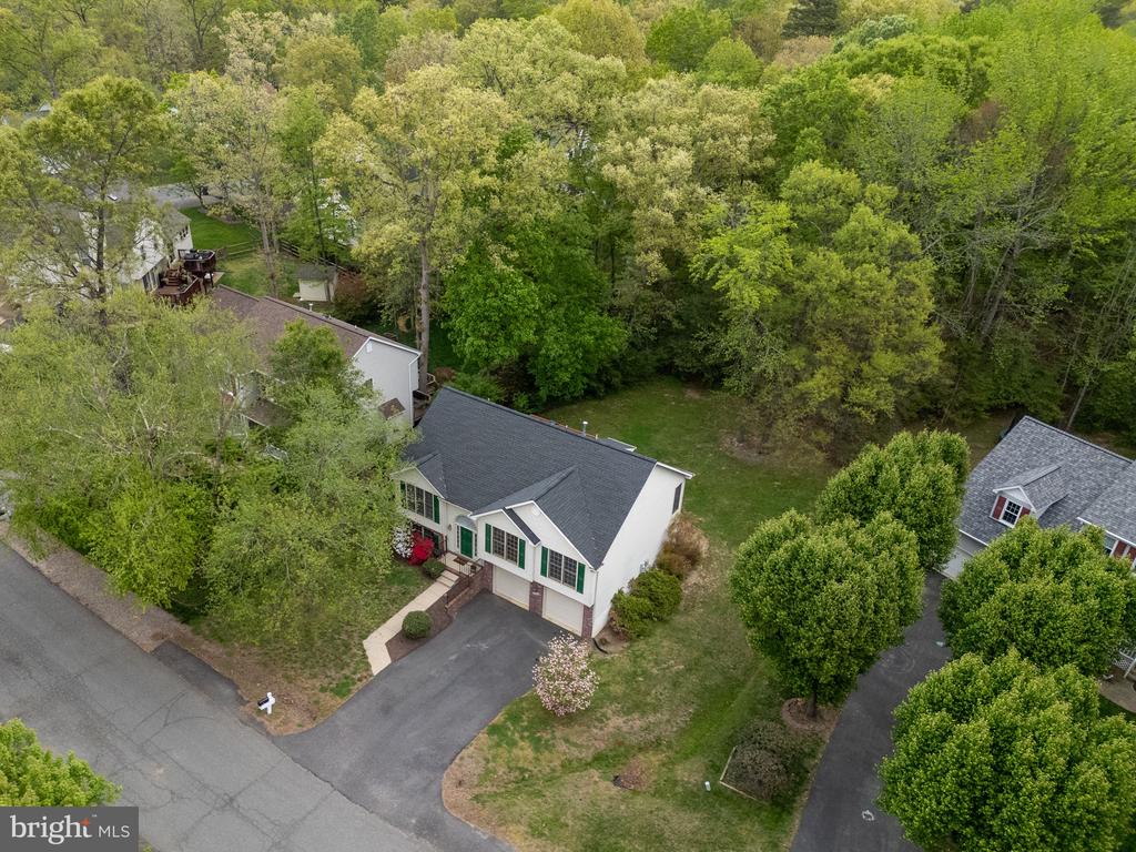 9805 KENMORE CT, FREDERICKSBURG, Virginia 22408, 4 Bedrooms Bedrooms, ,3 BathroomsBathrooms,Residential,9805 KENMORE CT,VASP2040450 MLS # VASP2040450