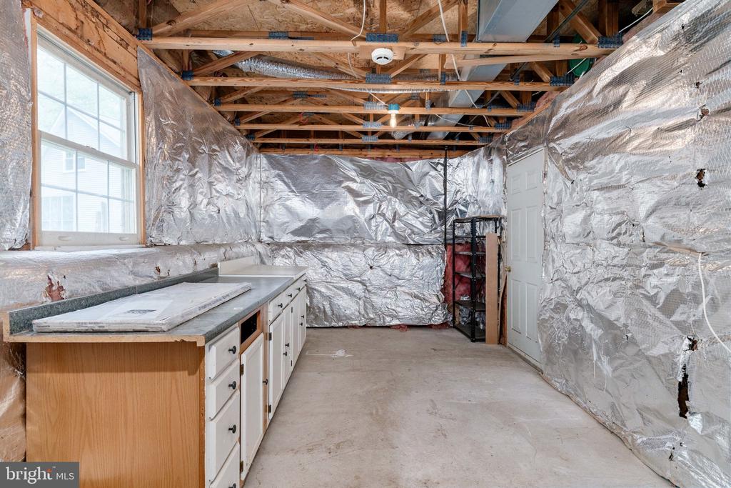 9805 KENMORE CT, FREDERICKSBURG, Virginia 22408, 4 Bedrooms Bedrooms, ,3 BathroomsBathrooms,Residential,9805 KENMORE CT,VASP2040450 MLS # VASP2040450