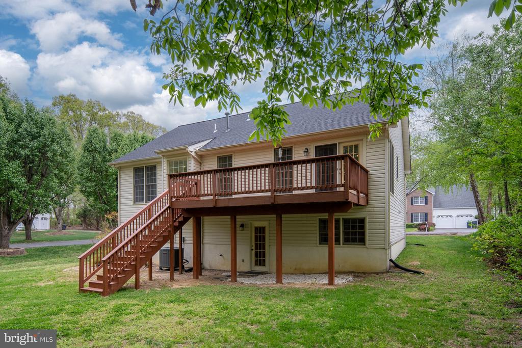 9805 KENMORE CT, FREDERICKSBURG, Virginia 22408, 4 Bedrooms Bedrooms, ,3 BathroomsBathrooms,Residential,9805 KENMORE CT,VASP2040450 MLS # VASP2040450