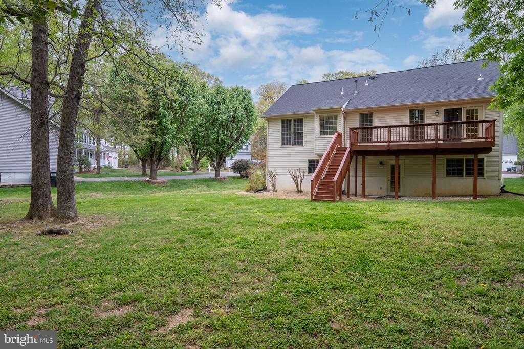 9805 KENMORE CT, FREDERICKSBURG, Virginia 22408, 4 Bedrooms Bedrooms, ,3 BathroomsBathrooms,Residential,9805 KENMORE CT,VASP2040450 MLS # VASP2040450