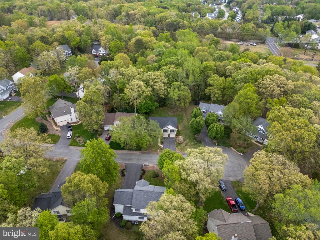 9805 KENMORE CT, FREDERICKSBURG, Virginia 22408, 4 Bedrooms Bedrooms, ,3 BathroomsBathrooms,Residential,9805 KENMORE CT,VASP2040450 MLS # VASP2040450