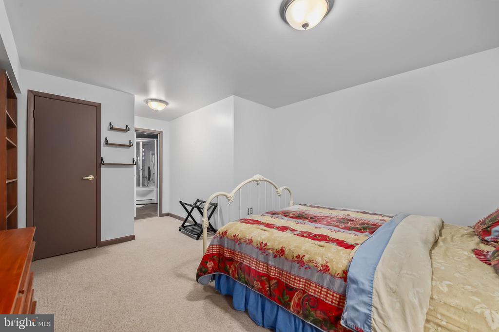 9393 BRIAR LN, DELAPLANE, Virginia, 4 Bedrooms Bedrooms, ,3 BathroomsBathrooms,Residential,9393 BRIAR LN,VAFQ2020592 MLS # VAFQ2020592