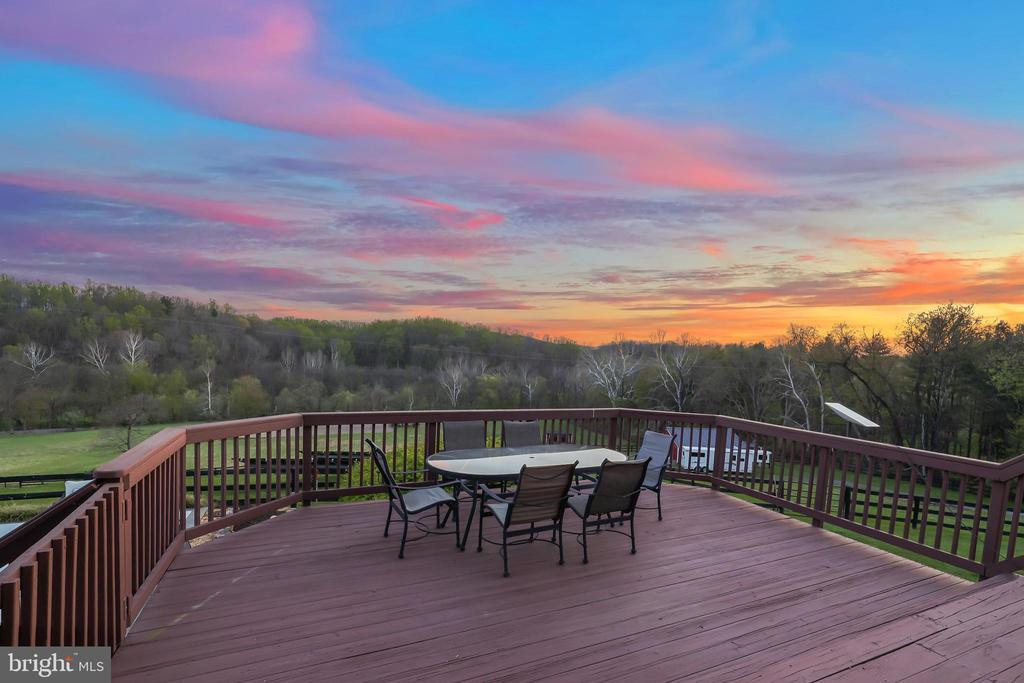 9393 BRIAR LN, DELAPLANE, Virginia, 4 Bedrooms Bedrooms, ,3 BathroomsBathrooms,Residential,9393 BRIAR LN,VAFQ2020592 MLS # VAFQ2020592