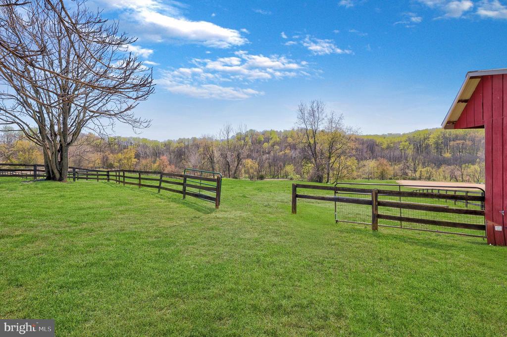 9393 BRIAR LN, DELAPLANE, Virginia, 4 Bedrooms Bedrooms, ,3 BathroomsBathrooms,Residential,9393 BRIAR LN,VAFQ2020592 MLS # VAFQ2020592