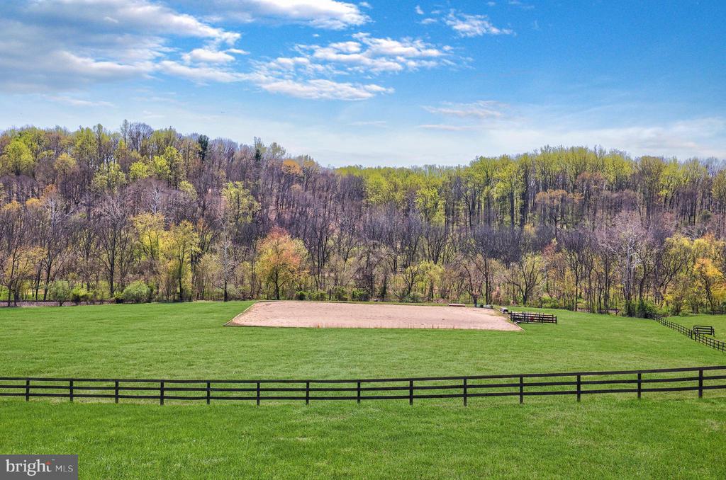 9393 BRIAR LN, DELAPLANE, Virginia, 4 Bedrooms Bedrooms, ,3 BathroomsBathrooms,Residential,9393 BRIAR LN,VAFQ2020592 MLS # VAFQ2020592