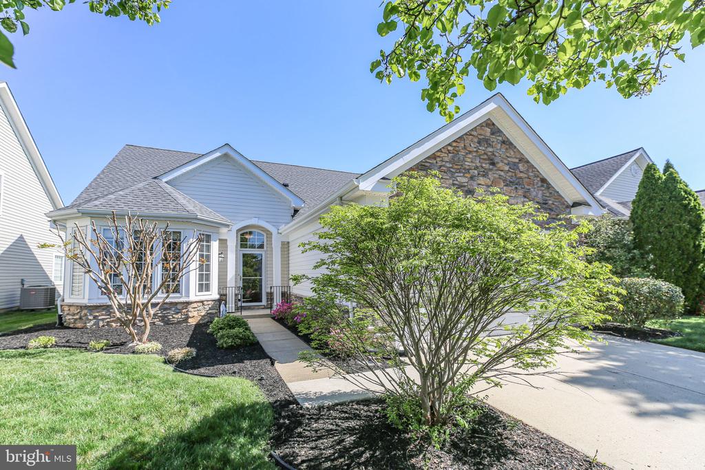 5705 W KESSLERS XING, FREDERICKSBURG, Virginia 22407, 4 Bedrooms Bedrooms, ,3 BathroomsBathrooms,Residential,5705 W KESSLERS XING,VASP2040462 MLS # VASP2040462