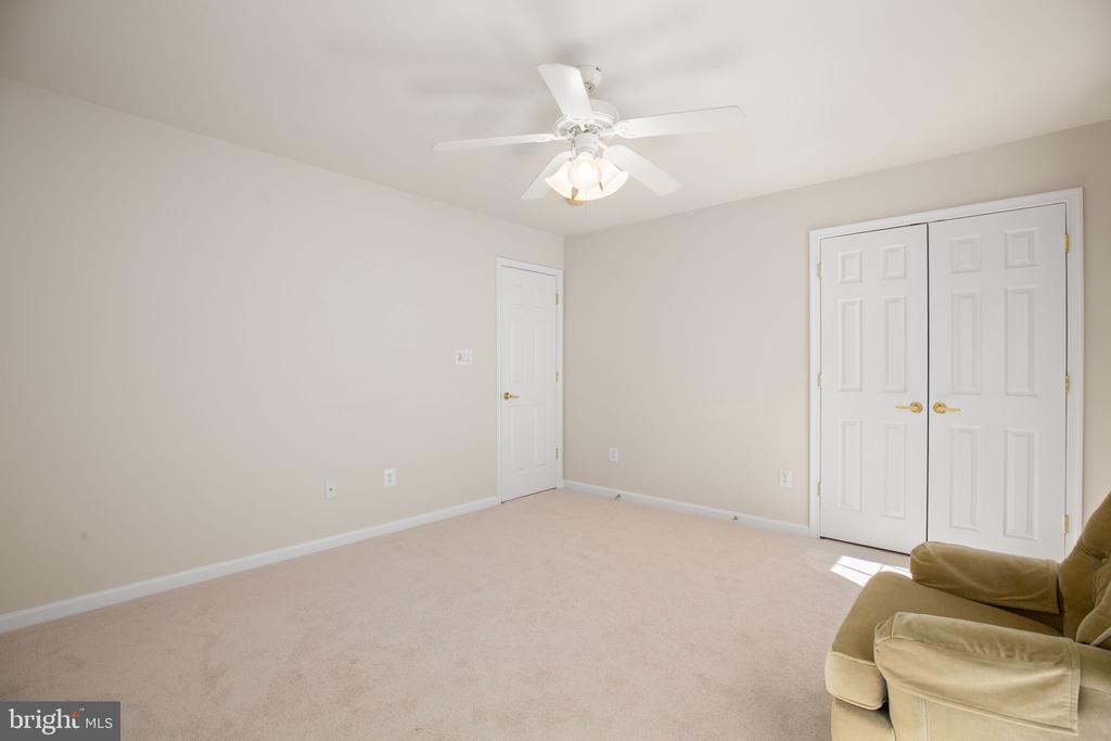 5705 W KESSLERS XING, FREDERICKSBURG, Virginia 22407, 4 Bedrooms Bedrooms, ,3 BathroomsBathrooms,Residential,5705 W KESSLERS XING,VASP2040462 MLS # VASP2040462