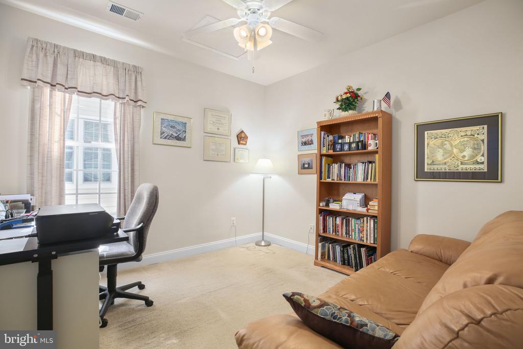 5705 W KESSLERS XING, FREDERICKSBURG, Virginia 22407, 4 Bedrooms Bedrooms, ,3 BathroomsBathrooms,Residential,5705 W KESSLERS XING,VASP2040462 MLS # VASP2040462