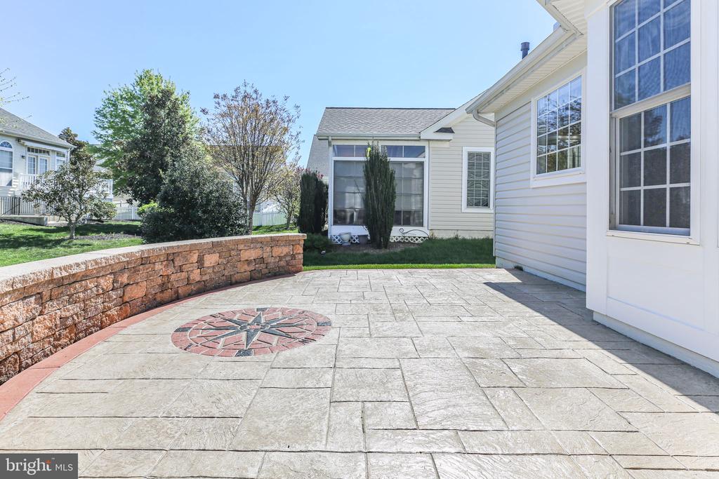 5705 W KESSLERS XING, FREDERICKSBURG, Virginia 22407, 4 Bedrooms Bedrooms, ,3 BathroomsBathrooms,Residential,5705 W KESSLERS XING,VASP2040462 MLS # VASP2040462