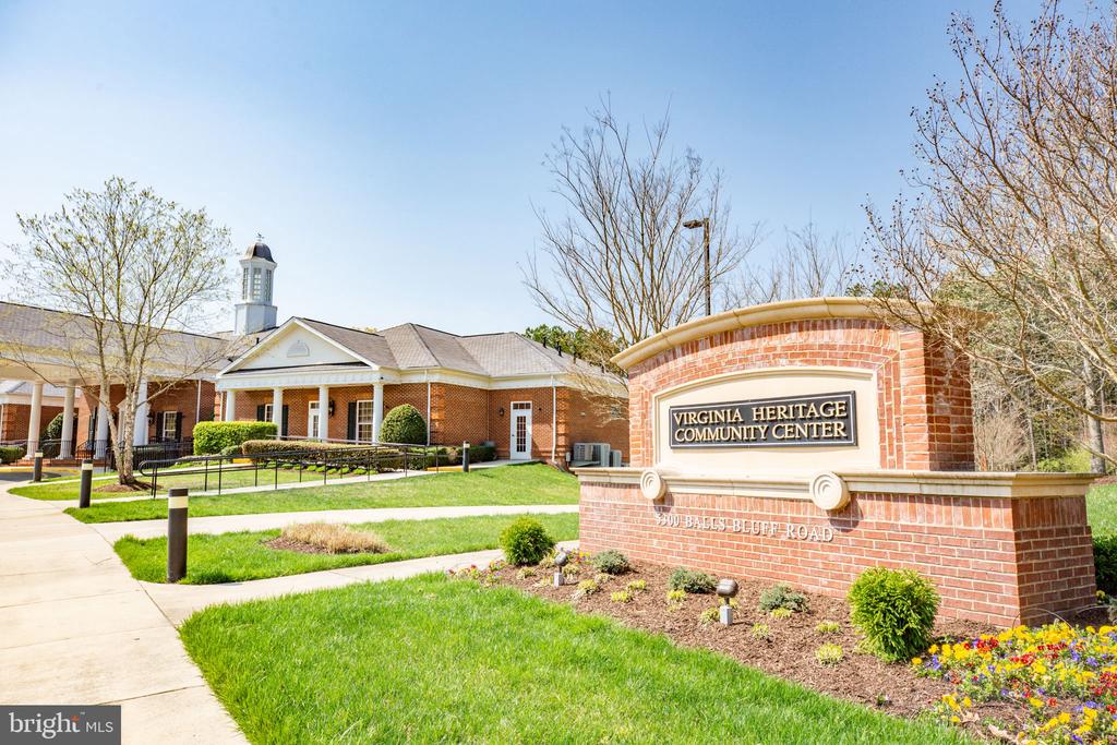 5705 W KESSLERS XING, FREDERICKSBURG, Virginia 22407, 4 Bedrooms Bedrooms, ,3 BathroomsBathrooms,Residential,5705 W KESSLERS XING,VASP2040462 MLS # VASP2040462