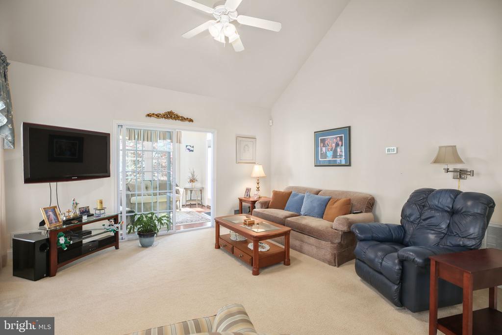 5705 W KESSLERS XING, FREDERICKSBURG, Virginia 22407, 4 Bedrooms Bedrooms, ,3 BathroomsBathrooms,Residential,5705 W KESSLERS XING,VASP2040462 MLS # VASP2040462