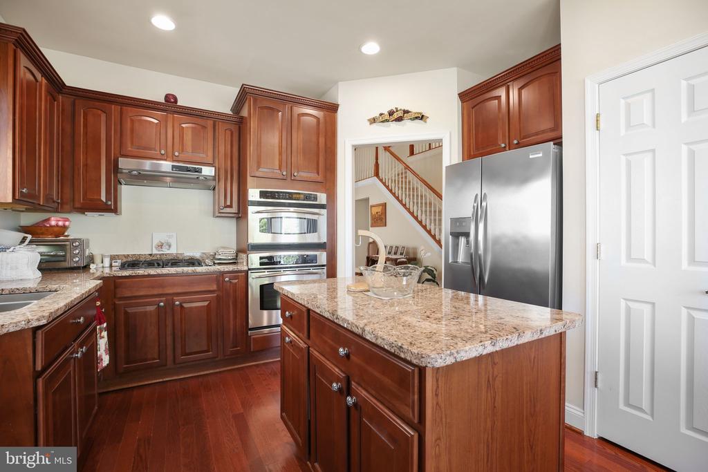 5705 W KESSLERS XING, FREDERICKSBURG, Virginia 22407, 4 Bedrooms Bedrooms, ,3 BathroomsBathrooms,Residential,5705 W KESSLERS XING,VASP2040462 MLS # VASP2040462