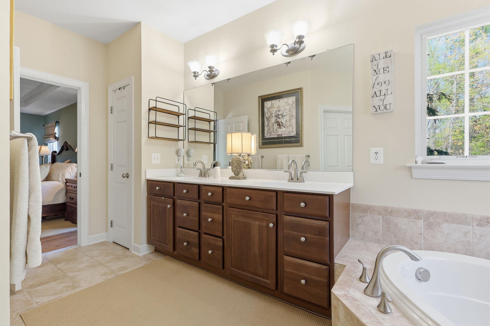 4590 SPRING RUN RD, WARRENTON, Virginia 20187, 4 Bedrooms Bedrooms, ,3 BathroomsBathrooms,Residential,4590 SPRING RUN RD,VAFQ2021500 MLS # VAFQ2021500