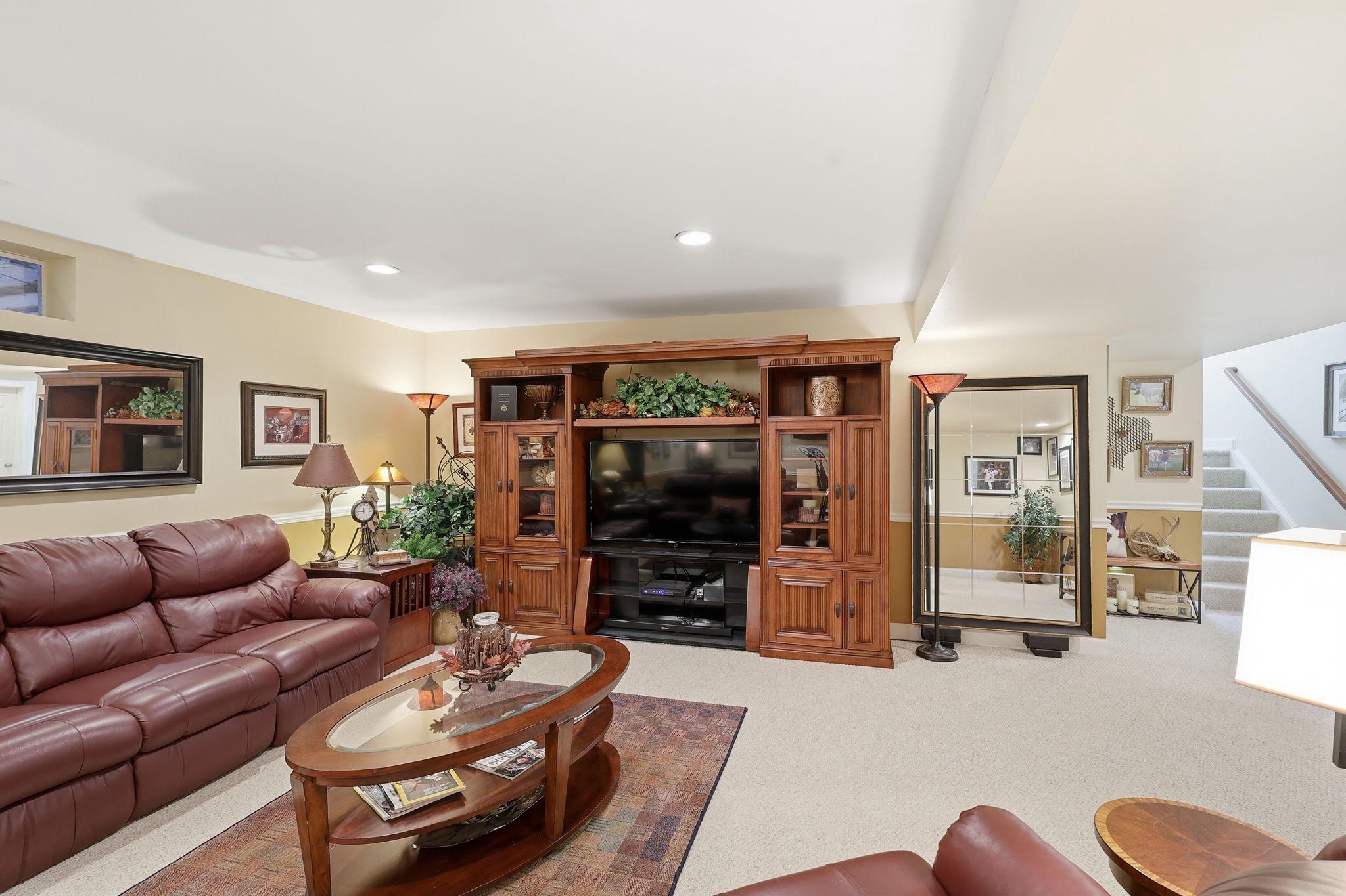 4590 SPRING RUN RD, WARRENTON, Virginia 20187, 4 Bedrooms Bedrooms, ,3 BathroomsBathrooms,Residential,4590 SPRING RUN RD,VAFQ2021500 MLS # VAFQ2021500