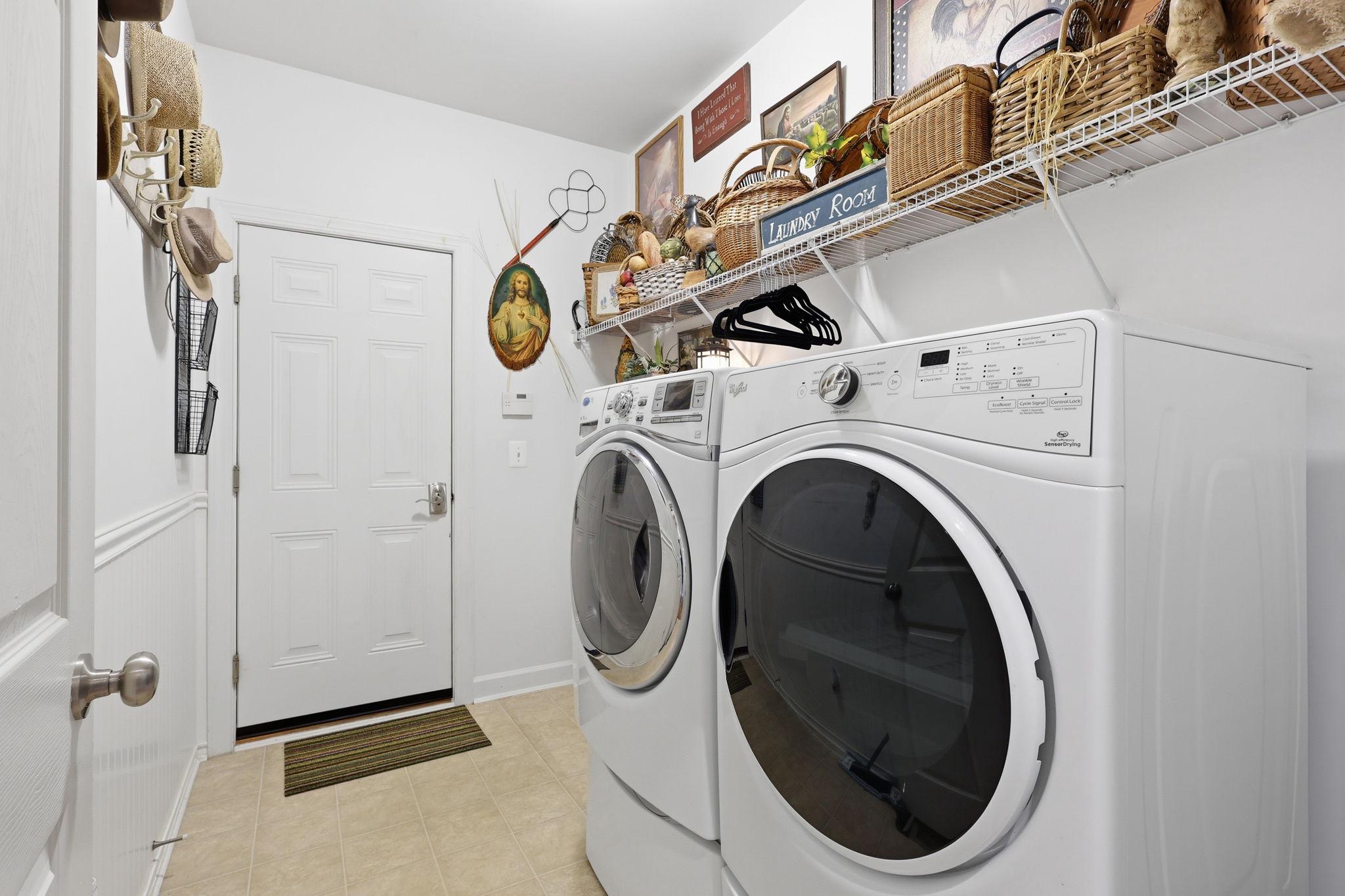 4590 SPRING RUN RD, WARRENTON, Virginia 20187, 4 Bedrooms Bedrooms, ,3 BathroomsBathrooms,Residential,4590 SPRING RUN RD,VAFQ2021500 MLS # VAFQ2021500