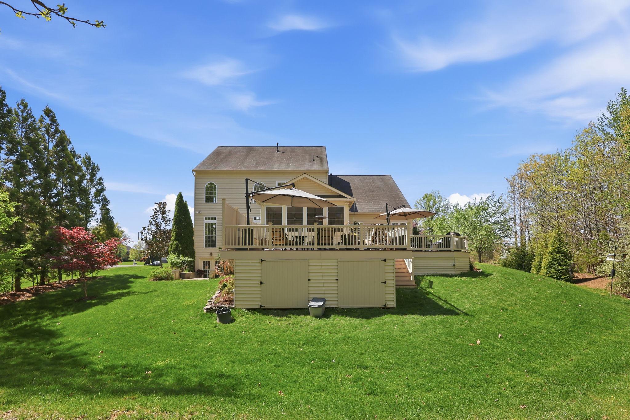 4590 SPRING RUN RD, WARRENTON, Virginia 20187, 4 Bedrooms Bedrooms, ,3 BathroomsBathrooms,Residential,4590 SPRING RUN RD,VAFQ2021500 MLS # VAFQ2021500