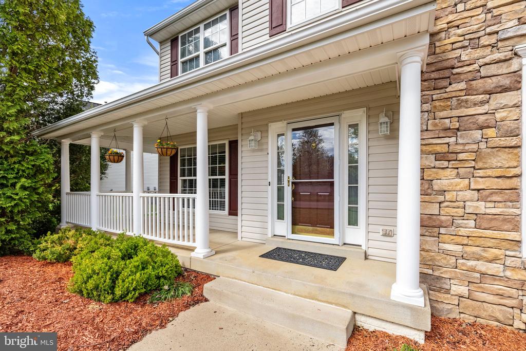 700 LANCREL RD, WARRENTON, Virginia 20186, 4 Bedrooms Bedrooms, ,2 BathroomsBathrooms,Residential,700 LANCREL RD,VAFQ2021520 MLS # VAFQ2021520