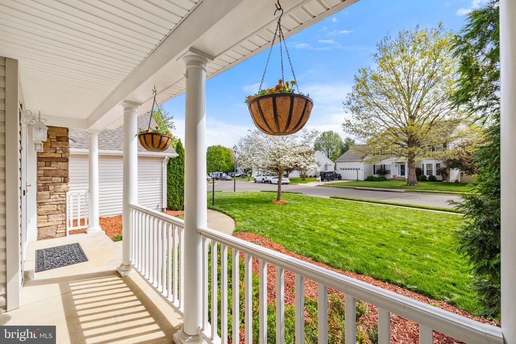 700 LANCREL RD, WARRENTON, Virginia 20186, 4 Bedrooms Bedrooms, ,2 BathroomsBathrooms,Residential,700 LANCREL RD,VAFQ2021520 MLS # VAFQ2021520