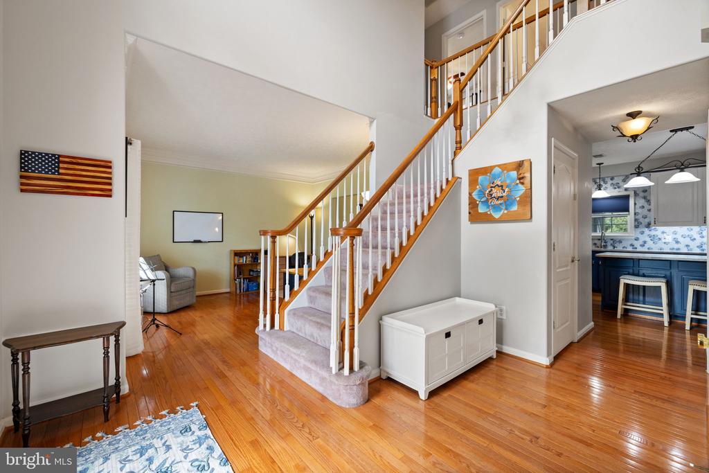 700 LANCREL RD, WARRENTON, Virginia 20186, 4 Bedrooms Bedrooms, ,2 BathroomsBathrooms,Residential,700 LANCREL RD,VAFQ2021520 MLS # VAFQ2021520