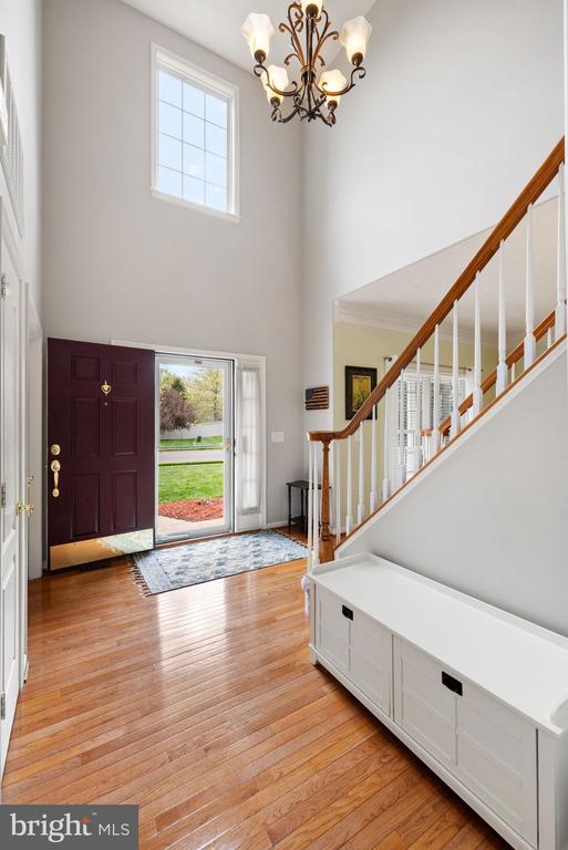 700 LANCREL RD, WARRENTON, Virginia 20186, 4 Bedrooms Bedrooms, ,2 BathroomsBathrooms,Residential,700 LANCREL RD,VAFQ2021520 MLS # VAFQ2021520