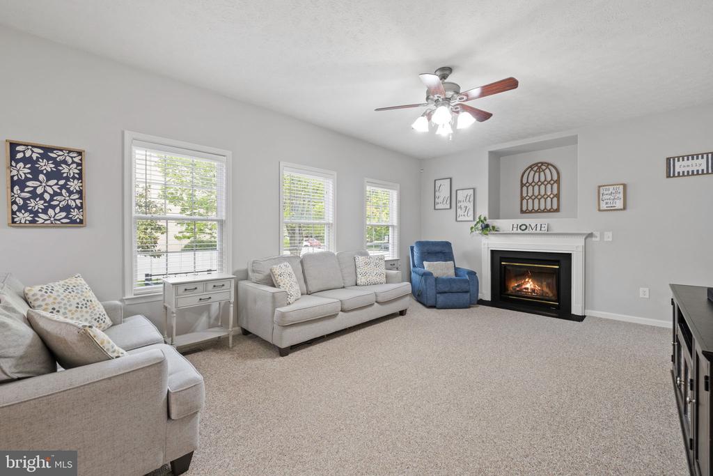 700 LANCREL RD, WARRENTON, Virginia 20186, 4 Bedrooms Bedrooms, ,2 BathroomsBathrooms,Residential,700 LANCREL RD,VAFQ2021520 MLS # VAFQ2021520