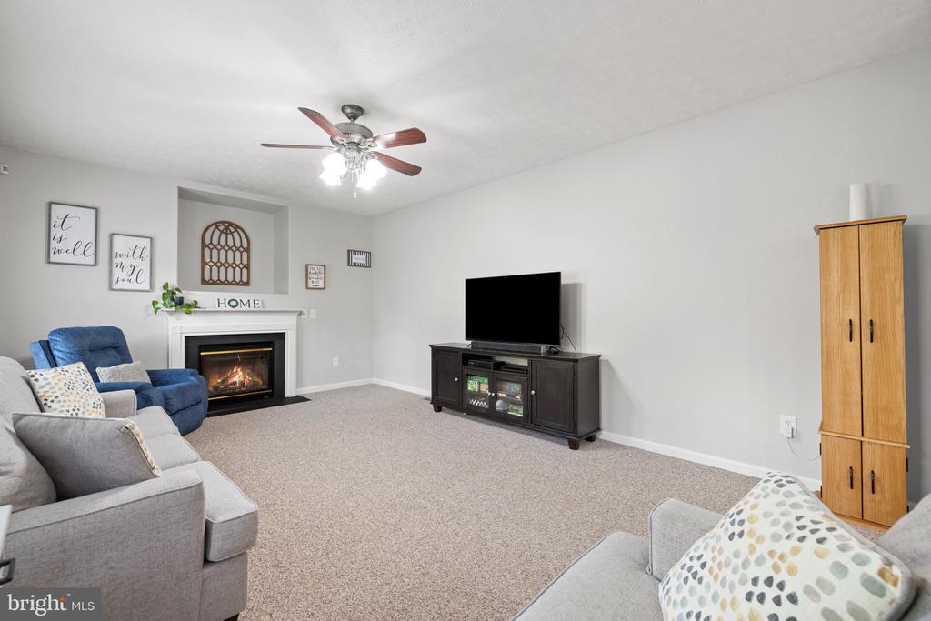 700 LANCREL RD, WARRENTON, Virginia 20186, 4 Bedrooms Bedrooms, ,2 BathroomsBathrooms,Residential,700 LANCREL RD,VAFQ2021520 MLS # VAFQ2021520