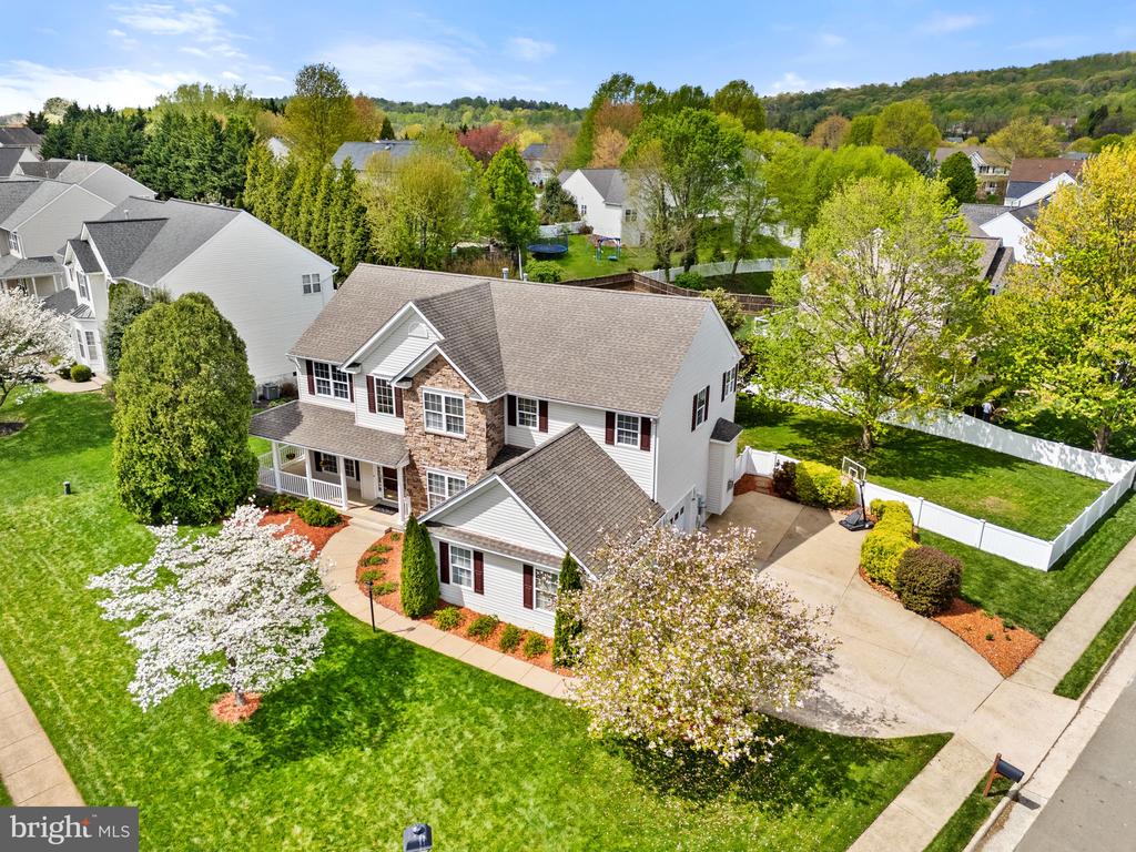 700 LANCREL RD, WARRENTON, Virginia 20186, 4 Bedrooms Bedrooms, ,2 BathroomsBathrooms,Residential,700 LANCREL RD,VAFQ2021520 MLS # VAFQ2021520