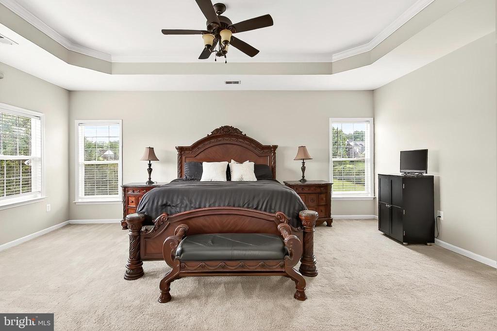 5548 EISELEY CT, WARRENTON, Virginia, 6 Bedrooms Bedrooms, ,4 BathroomsBathrooms,Residential,5548 EISELEY CT,VAFQ2021452 MLS # VAFQ2021452