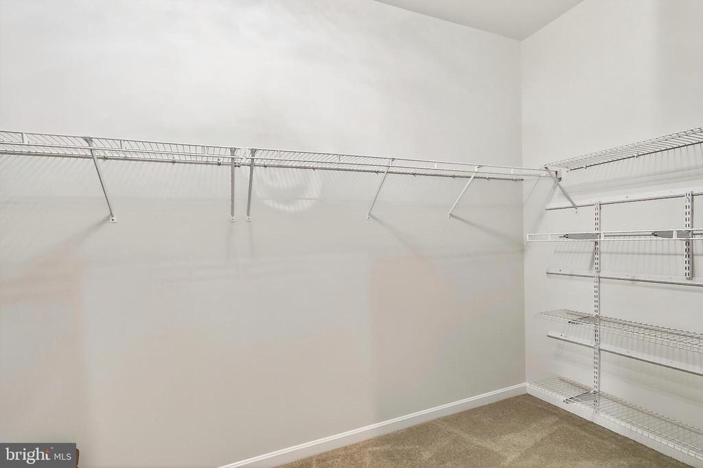 5548 EISELEY CT, WARRENTON, Virginia, 6 Bedrooms Bedrooms, ,4 BathroomsBathrooms,Residential,5548 EISELEY CT,VAFQ2021452 MLS # VAFQ2021452