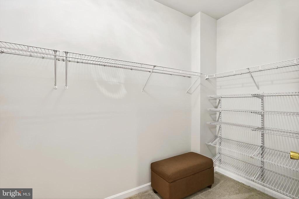 5548 EISELEY CT, WARRENTON, Virginia, 6 Bedrooms Bedrooms, ,4 BathroomsBathrooms,Residential,5548 EISELEY CT,VAFQ2021452 MLS # VAFQ2021452