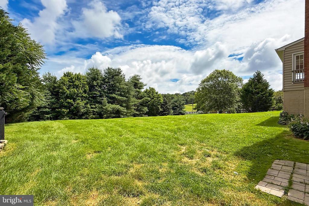 5548 EISELEY CT, WARRENTON, Virginia, 6 Bedrooms Bedrooms, ,4 BathroomsBathrooms,Residential,5548 EISELEY CT,VAFQ2021452 MLS # VAFQ2021452