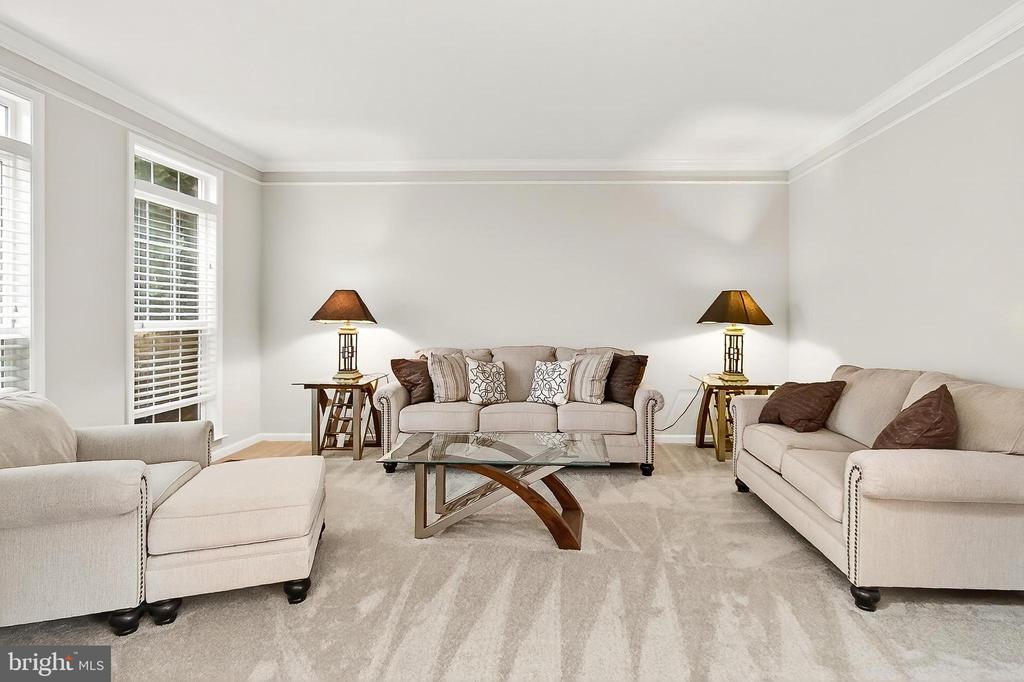 5548 EISELEY CT, WARRENTON, Virginia, 6 Bedrooms Bedrooms, ,4 BathroomsBathrooms,Residential,5548 EISELEY CT,VAFQ2021452 MLS # VAFQ2021452