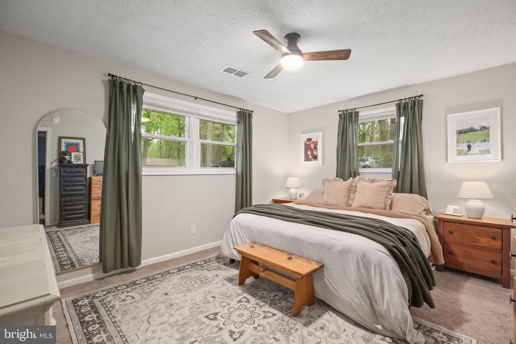 11004 PLATOON DR, SPOTSYLVANIA, Virginia 22551, 3 Bedrooms Bedrooms, ,2 BathroomsBathrooms,Residential,11004 PLATOON DR,VASP2040688 MLS # VASP2040688