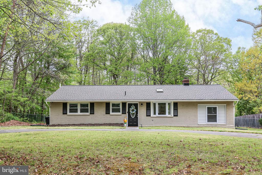 11004 PLATOON DR, SPOTSYLVANIA, Virginia 22551, 3 Bedrooms Bedrooms, ,2 BathroomsBathrooms,Residential,11004 PLATOON DR,VASP2040688 MLS # VASP2040688