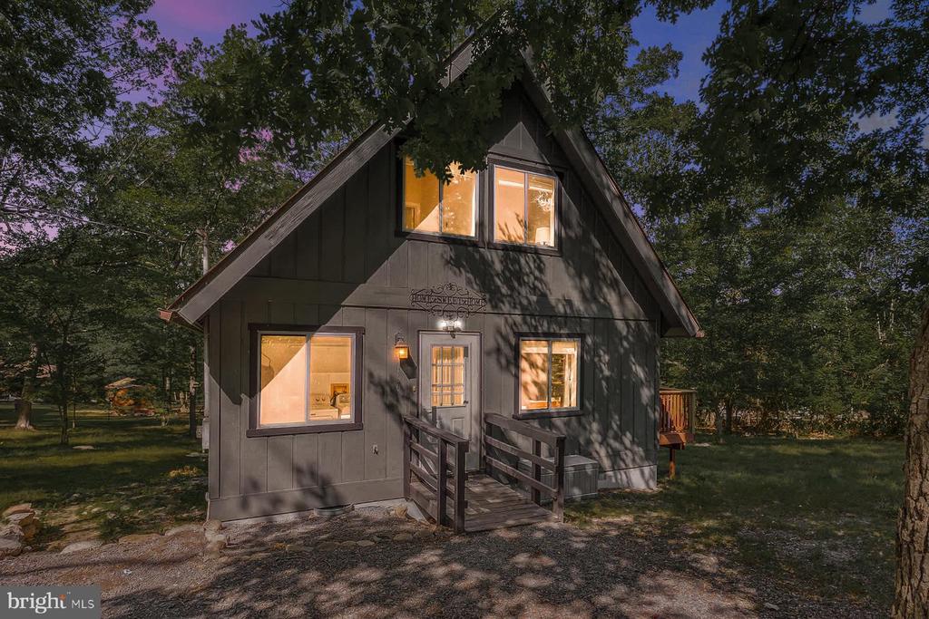 160 RIDGE LOOP, LURAY, Virginia 22835, 3 Bedrooms Bedrooms, ,2 BathroomsBathrooms,Residential,160 RIDGE LOOP,VAPA2006130 MLS # VAPA2006130