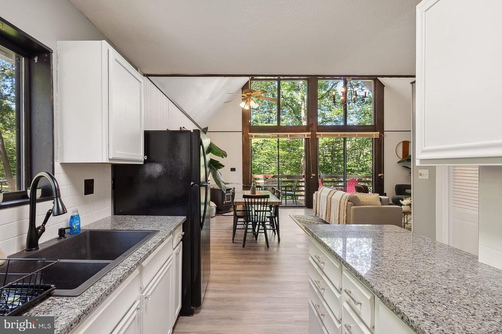 160 RIDGE LOOP, LURAY, Virginia 22835, 3 Bedrooms Bedrooms, ,2 BathroomsBathrooms,Residential,160 RIDGE LOOP,VAPA2006130 MLS # VAPA2006130